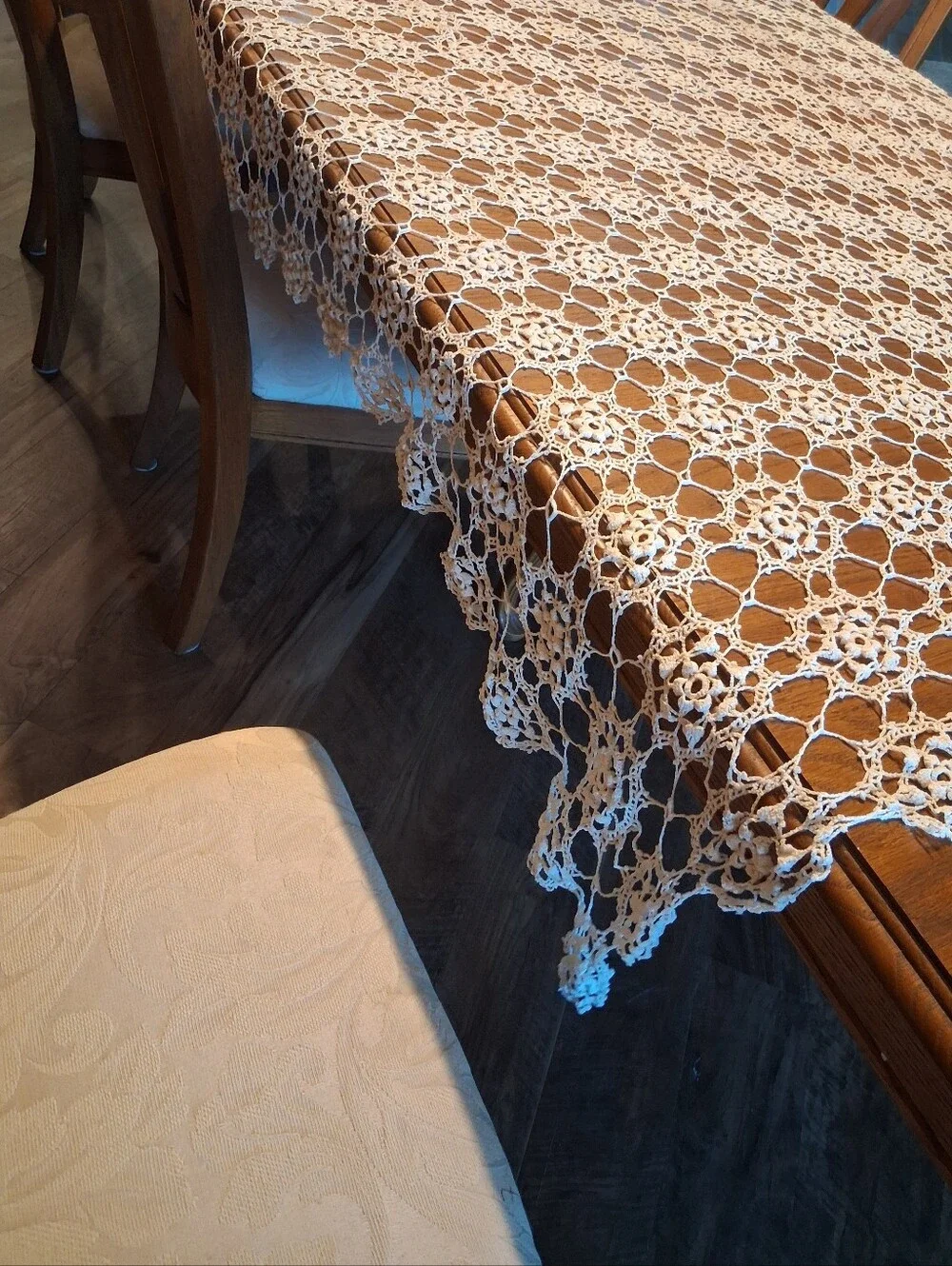 Vintage hand-crocheted tablecloth‎ or bed coverlet